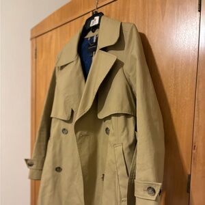 EUC BANANA REPUBLIC TRENCH COAT